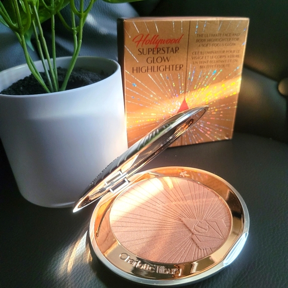 Charlotte Tilbury Hollywood glow Highlighter - Picture 4 of 8